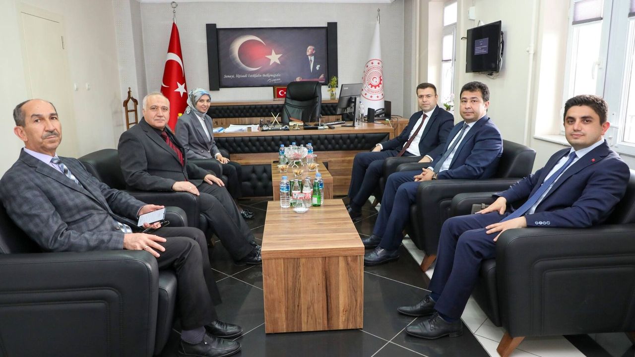 Vali Akmeşe kurum ziyaretlerine devam ediyor