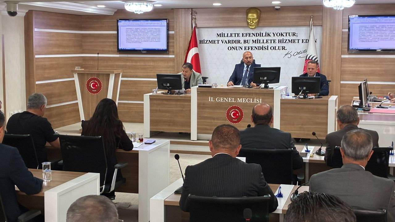 Mecliste taşınmaz tahsisi görüşüldü
